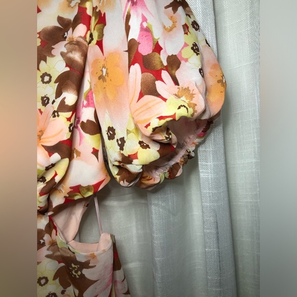 ASTR The Label High Low Dress in Pink and Orange Floral 🍂🍁🧡 Medium Jennell Dress - Picture 7 of 16